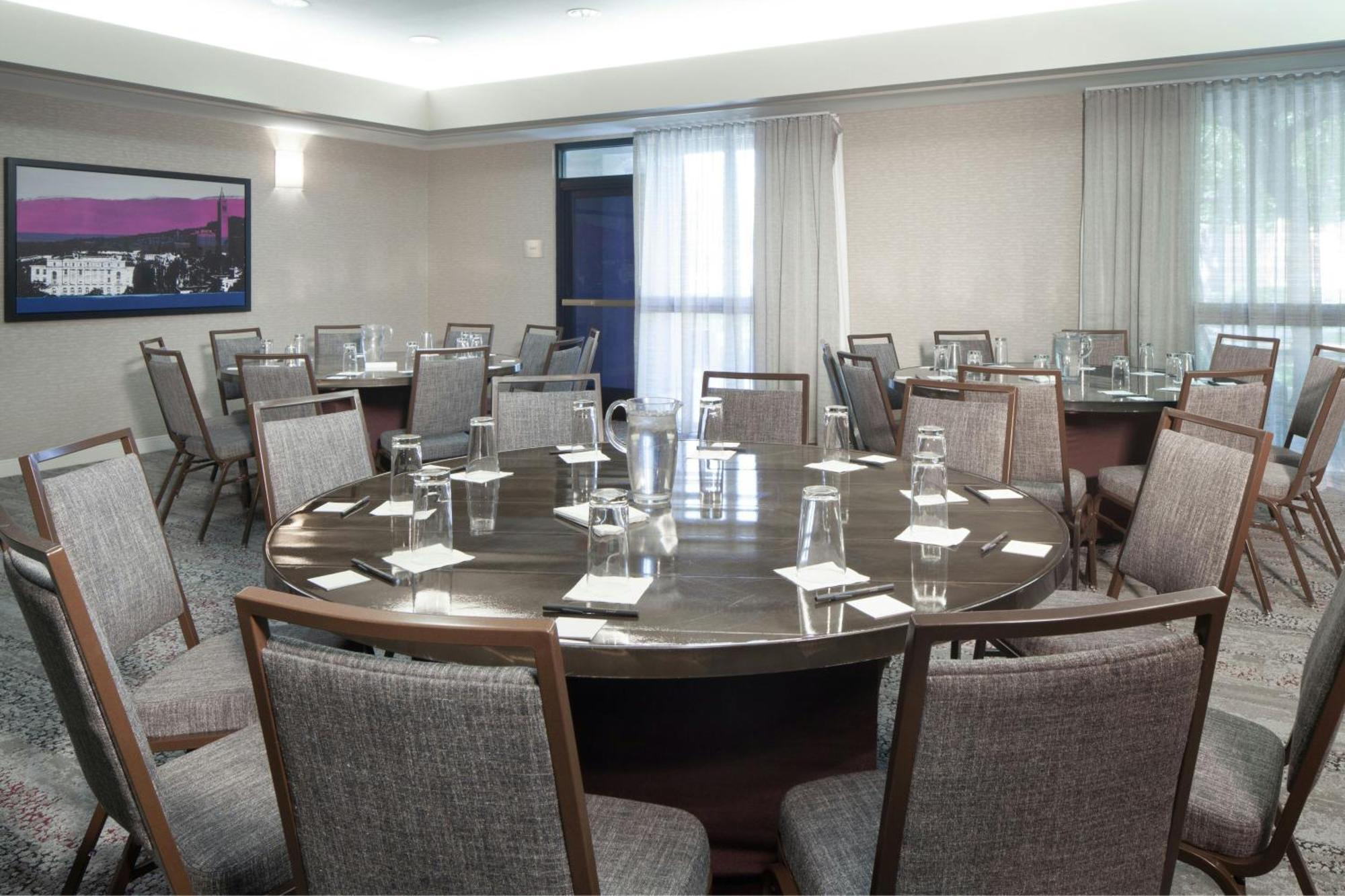 Courtyard By Marriott Oakland Airport Hotel Exterior foto